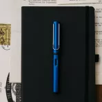 https://www.tintadlaplastykow.pl/gfx/photos/offer_10195119/pioacutero-lamy-alstar-oceanblue-f_3_290864415140848.webp