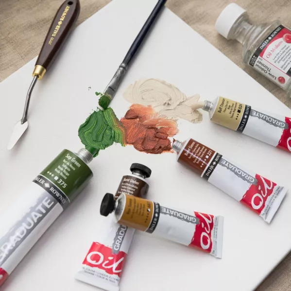 https://www.tintadlaplastykow.pl/gfx/photos/offer_82262/farby-olejne-daler-rowney-graduate-oil-12-x-22-ml-117522012_2_398701093141518.webp